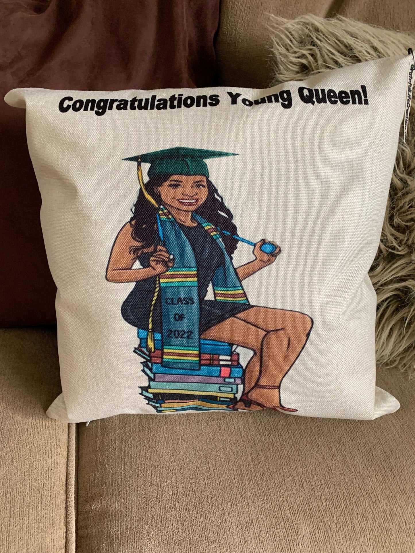 Graduation Pillow Graduation gift Afro American Girl Class of 2023